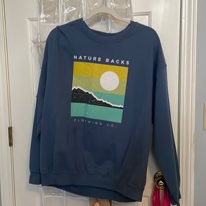 Nature backs sweatshirt